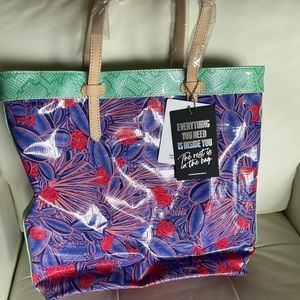 Consuela slim tote